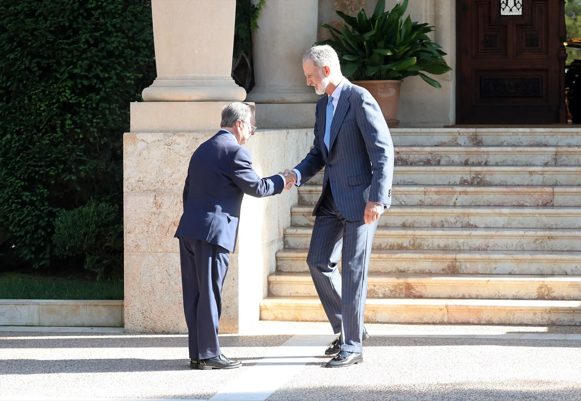 EuropaPress 7704028 rey vi junto juan jesus vivas lara presidente ciudad autonoma ceuta palacio EuropaPress 7704028 rey vi junto juan jesus vivas lara presidente ciudad autonoma ceuta palacio