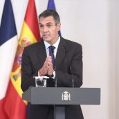 EuropaPress 7810458 presidente gobierno pedro sanchez presidente republica francesa emmanuel