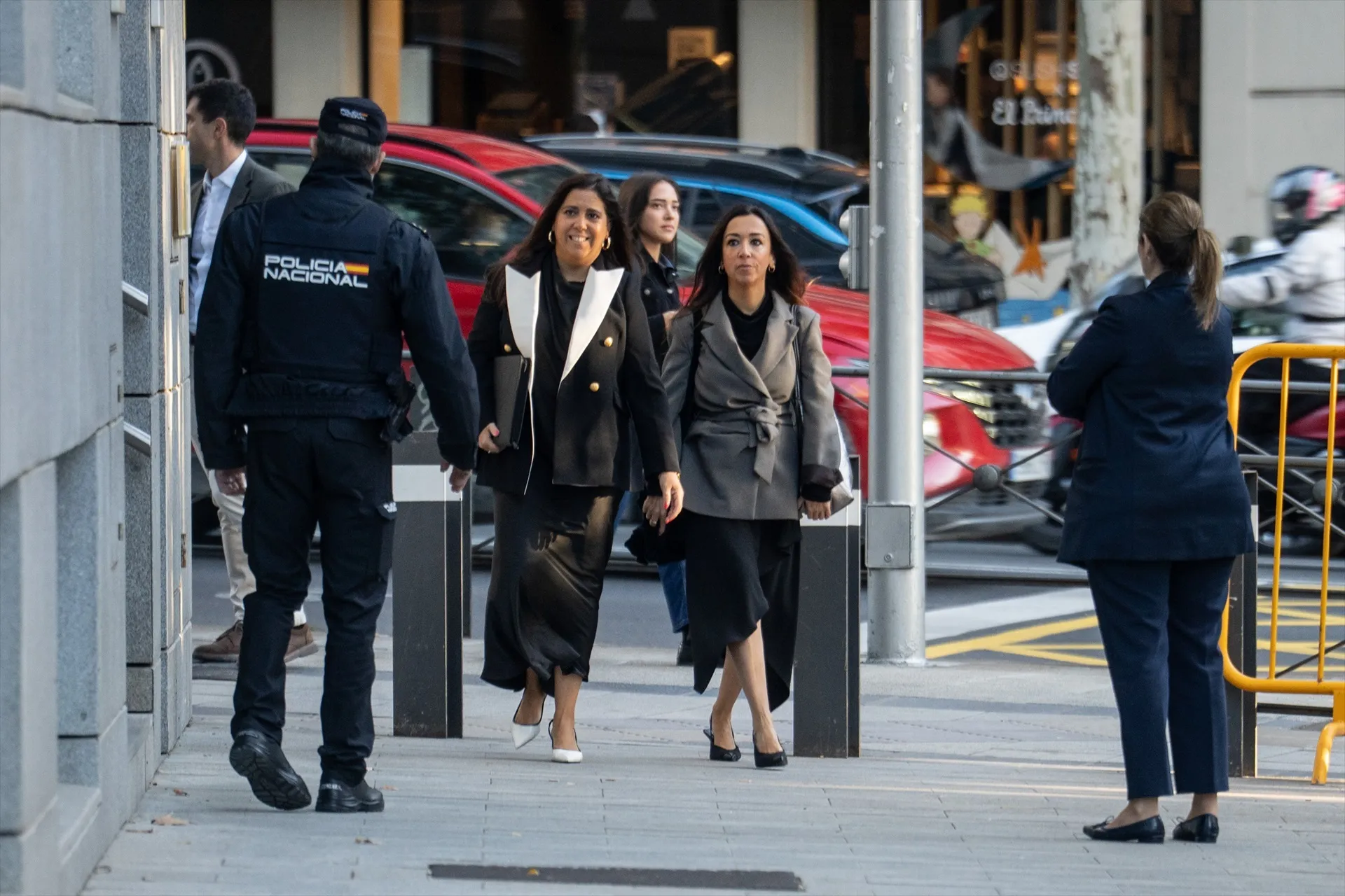 La Gerente del Partido Socialista Obrero Español (PSOE), Ana María Fuentes Pacheco , a su llegada a la Audiencia Nacional. Matias Chiofalo / Europa Press