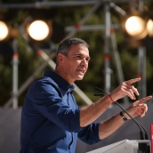 El secretario general del PSOE y presidente del Gobierno, Pedro Sánchez, en el primer acto de precampaña de las elecciones del 29N
