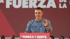 El secretario general del PSOE y presidente del Gobierno, Pedro Sánchez, durante un acto de precampaña del PSOE en Ponferrada