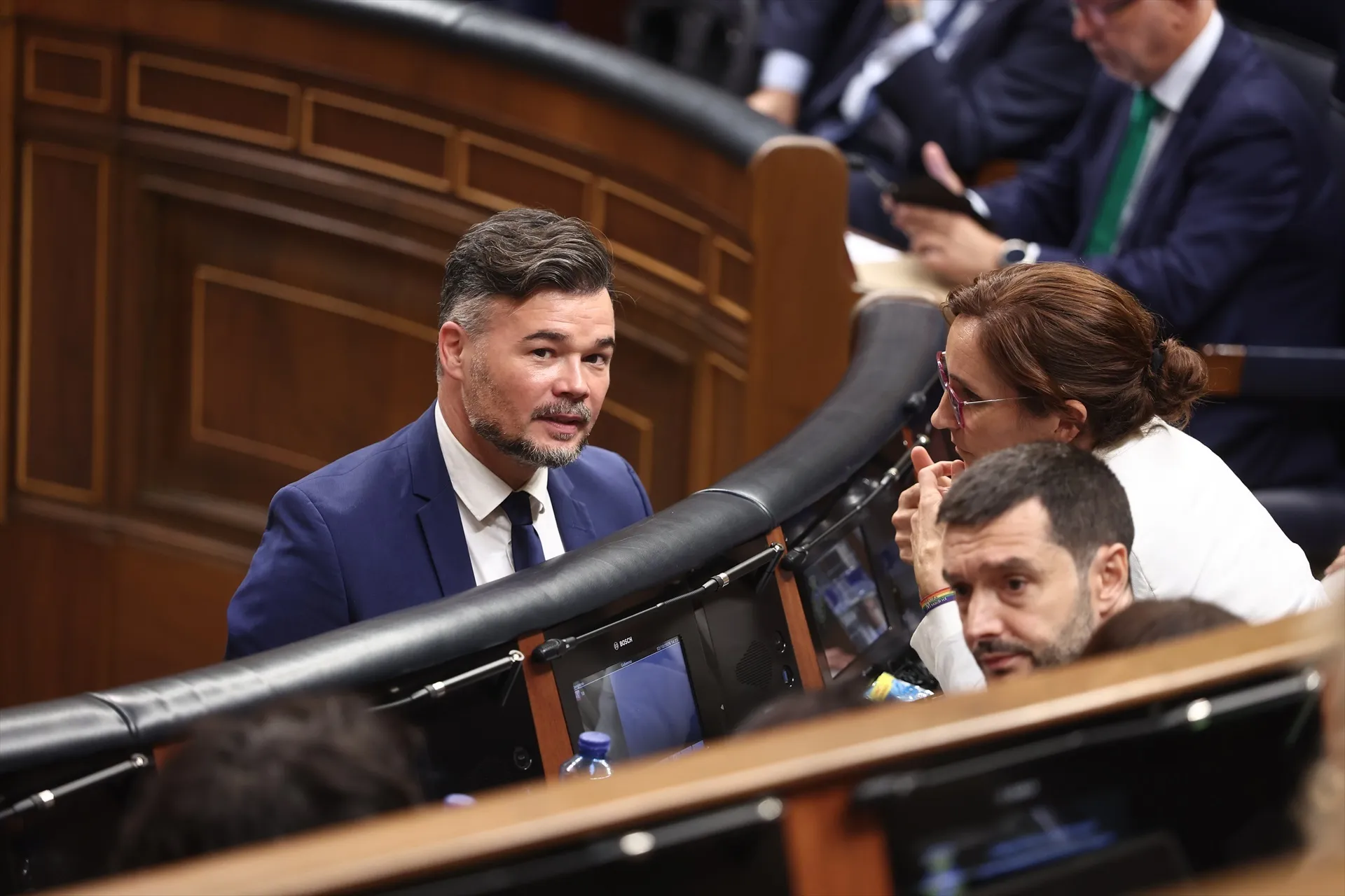 El portavoz de ERC en el Congreso, Gabriel Rufián, y la ministra de Sanidad, Mónica García, en el Congreso El portavoz de ERC en el Congreso, Gabriel Rufián, y la ministra de Sanidad, Mónica García, en el Congreso
