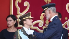 EuropaPress 7840573 rey felipe vi princesa leonor acto solemne homenaje bandera nacional
