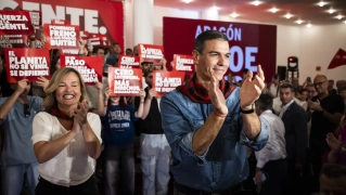 El secretario general del PSOE y presidente del Gobierno, Pedro Sánchez, y la secretaria general de los socialistas aragoneses, Pilar Alegría. Marcos Cebrián / Europa Press. El secretario general del PSOE y presidente del Gobierno, Pedro Sánchez, y la secretaria general de los socialistas aragoneses, Pilar Alegría. Marcos Cebrián / Europa Press.