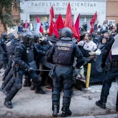 Cargas policiales durante una manifestación en el campus de Ciudad Universitaria. A. Pérez Meca / Europa Press Cargas policiales durante una manifestación en el campus de Ciudad Universitaria. A. Pérez Meca / Europa Press