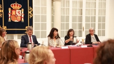 La ministra de Igualdad, Ana Redondo, preside la reunión del Comité de Crisis del Ministerio. Rocío Ruz / Europa Press