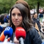 La candidata de Podemos y eurodiputada, Irene Montero, atiende a los medios. Ananda Manjón / Europa Press
