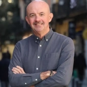 El periodista Carlos Hernández.