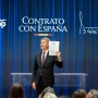 El presidente del PP, Alberto Núñez Feijóo, durante su “Contrato con España”, en Espacio Larra. Fuente: Gabriel Luengas / Europa Press.