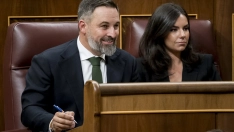 El líder de VOX, Santiago Abascal, y la portavoz de Vox en el Congreso, Pepa Rodríguez de Millán. A. Pérez Meca / Europa Press