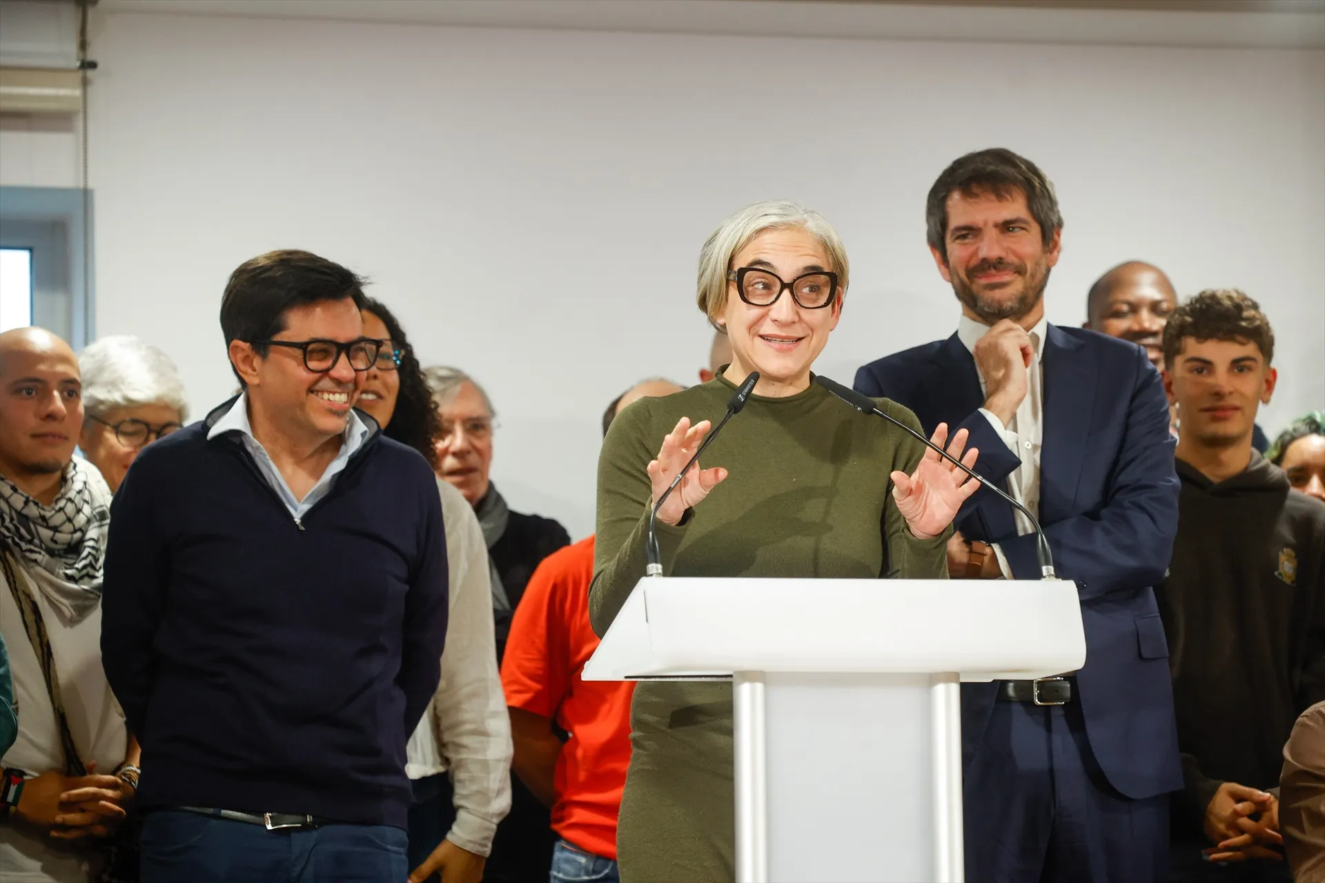 EuropaPress 7180794 diputado grupo parlamentario sumar gerardo pisarello acompanado ministro