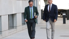 El teniente coronel de la Guardia Civil y jefe de operaciones de la Comandancia de Ceuta, Miguel Lobo, a su llegada a la Audiencia Nacional.  Marta Fernández / Europa Press