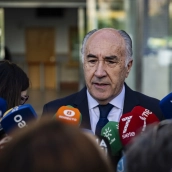 El alcalde de Algeciras, José Ignacio Landaluce, atiende a los medios de comunicación tras prestar declaración en los Juzgados de Algeciras. Samuel Vega / Europa Press