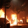 Varias personas incendian coches y contenedores, tras una concentración de diversos agentes sociales con el lema "Euskal Herrian Faxismoaren Ez!", a 26 de octubre de 2026, en Bilbao, País Vasco. H.Bilbao / Europa Press