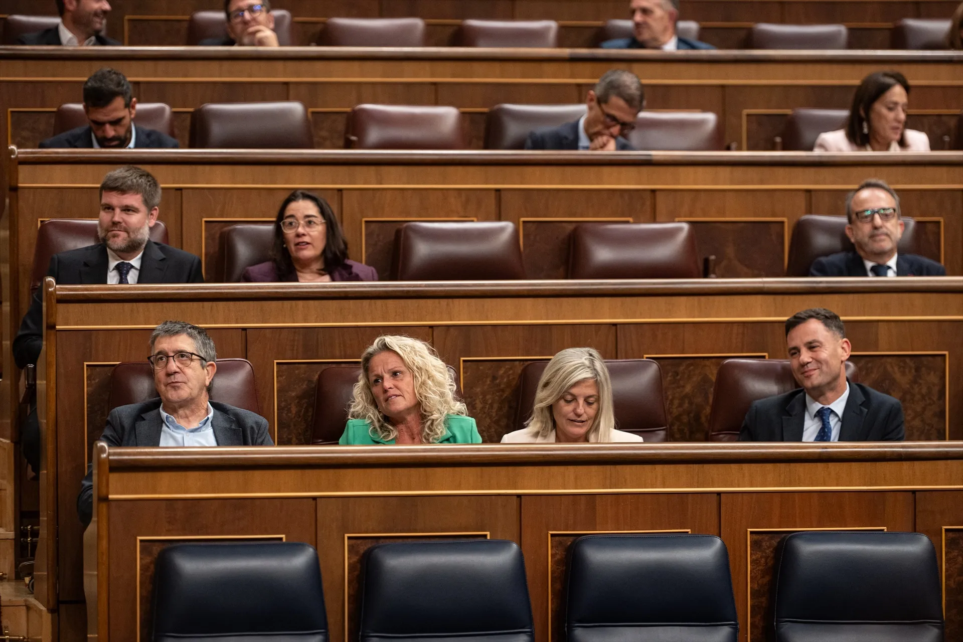 El portavoz del PSOE en el Congreso, Patxi López (1 fila, i), durante una sesión plenaria en el Congreso de los Diputados. Isa Saiz / Europa Press El portavoz del PSOE en el Congreso, Patxi López (1 fila, i), durante una sesión plenaria en el Congreso de los Diputados. Isa Saiz / Europa Press