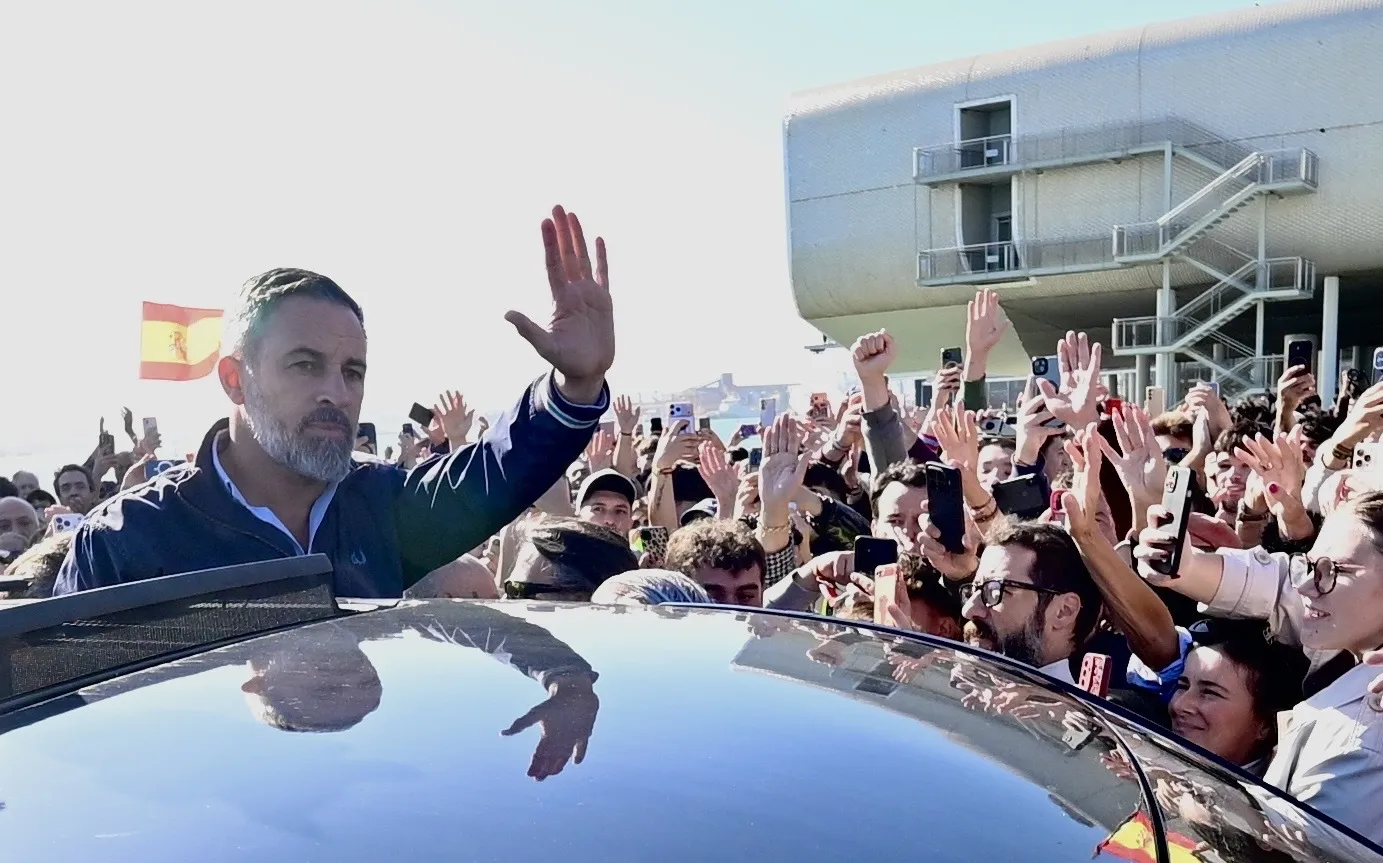 El presidente de Vox, Santiago Abascal durante un acto público con motivo de la precampaña electoral, a 28 de octubre de 2026, en Santander, Cantabria. Nacho Cubero / Europa Press El presidente de Vox, Santiago Abascal durante un acto público con motivo de la precampaña electoral, a 28 de octubre de 2026, en Santander, Cantabria. Nacho Cubero / Europa Press