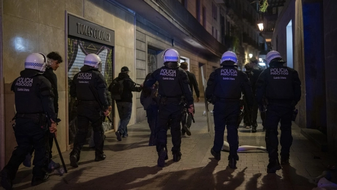 Riots in the city center of Barcelona. Source: Lorena Sopêna / Europa Press.