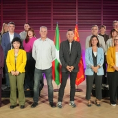 El secretario general de EH Bildu, Arnaldo Otegi, acompañado por el diputado de EH Bildu, Oskar Matute, durante la presentación de candidatos para el 29N. Foto de archivo: Unanue / Europa Press