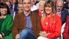 El Presidente del Gobierno, Pedro Sánchez, y su esposa Begoña Gómez.