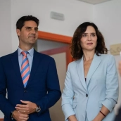 Ayuso, junto a su ya exconsejero Emilio Viciana