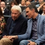 El presidente gobierno, Pedro Sánchez, y el expresidente Felipe González