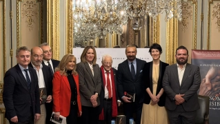 Elma Saiz respalda el mensaje de 'Somos Invisibles' de Euprepio Padula: "Debemos hacer visibles a quienes nunca debieron dejar de serlo" Elma Saiz respalda el mensaje de 'Somos Invisibles' de Euprepio Padula: "Debemos hacer visibles a quienes nunca debieron dejar de serlo"