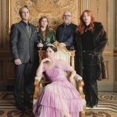 ¡Vuelve la reina! La segunda temporada de 'Su Majestad' sorprende con nuevos fichajes