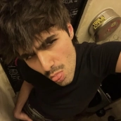 Martin Urrutia desvela que quedan días para conocer su álbum debut