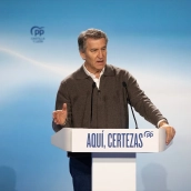 El presidente del Partido Popular, Alberto Núñez Feijóo, durante un acto de campaña, a 28 de febrero de 2026.