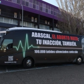 El autobús de Hazte Oir contra Vox que circula por Castilla y León