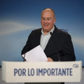 El secretario general del PP, Miguel Tellado, en una rueda de prensa