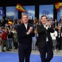 El presidente del PP, Alberto Núñez Feijóo (i), y el candidato del PP a la reelección como presidente en la Junta de Castilla y León, Alfonso Fernández Mañueco (d)