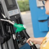 Bajada del precio de la gasolina. Europa Press