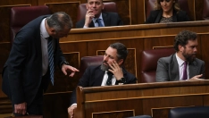 El exsecretario general de Vox, Javier Ortega Smith; el presidente del partido, Santiago Abascal, y el exportavoz del Grupo Parlamentario Vox, Iván Espinosa de los Monteros. Fernando Sánchez / Europa Press
