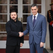 EuropaPress 7376404 presidente gobierno pedro sanchez recibe presidente ucrania volodimir