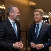Feijóo, junto a líder del PP europeo Manfred Webber (Foto PP)