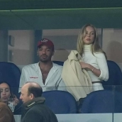 Ester Expósito acude al Bernabéu para apoyar a Mbappé en el derbi