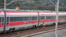 vías donde tuvo lugar el accidente de trenes de Adamuz. Guillermo Morales / Europa Press