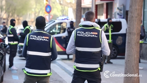 Agentes de la Policía Nacional. Isaac Buj / Europa Press Agentes de la Policía Nacional. Isaac Buj / Europa Press