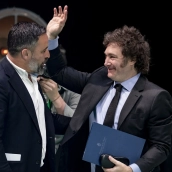 El líder de VOX, Santiago Abascal, y el presidente de Argentina, Javier Milei. A. Pérez Meca / Europa Press