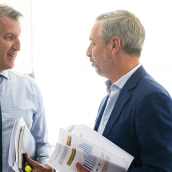 Feijóo y Juan Bravo, este lunes.