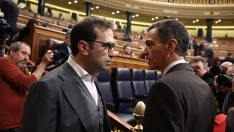 El presidente del Gobierno, Pedro Sánchez, y el vicepresidente, Carlos Cuerpo. Eduardo Parra / Europa Press