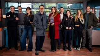 RTVE comienza el rodaje de ‘Rojo sobre blanco’, su nueva serie policíaca con Hugo Silva y María Hervás RTVE comienza el rodaje de ‘Rojo sobre blanco’, su nueva serie policíaca con Hugo Silva y María Hervás