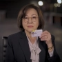 Carmen Machi da "tres consejos para defraudar a Hacienda" en la promo de la segunda temporada de ‘Celeste’ (Movistar Plus+)... ¿o no?