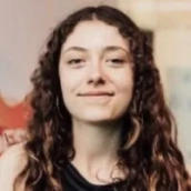 monica van der shoot