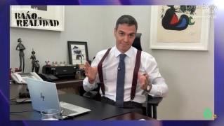 Pedro Sánchez se cuela en el 20º aniversario de 'El Intermedio' y Wyoming lo celebra con “20 años de vacaciones pagadas”