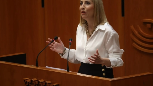 EuropaPress 7458272 candidata presidencia junta extremadura maria guardiola pronuncia discurso