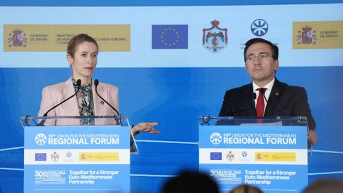 La Alta representante de la Unión para Asuntos Exteriores y Política de Seguridad, Kaja Kallas, el ministro de Asuntos Exteriores, Unión Europea y Cooperación, José Manuel Albares. David Zorrakino / Europa Press