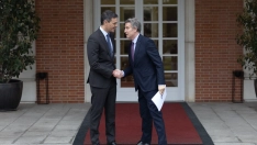 Sánchez y Feijóo, en uno de sus cara a cara en Moncloa.