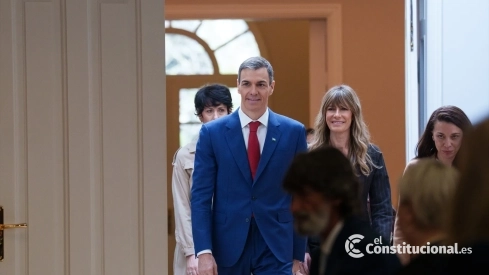 El presidente del Gobierno, Pedro Sánchez y la mujer del presidente del Gobierno, Begoña Gómez. Matias Chiofalo / Europa Press